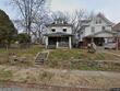 3023 college ave, kansas city,  MO 64128