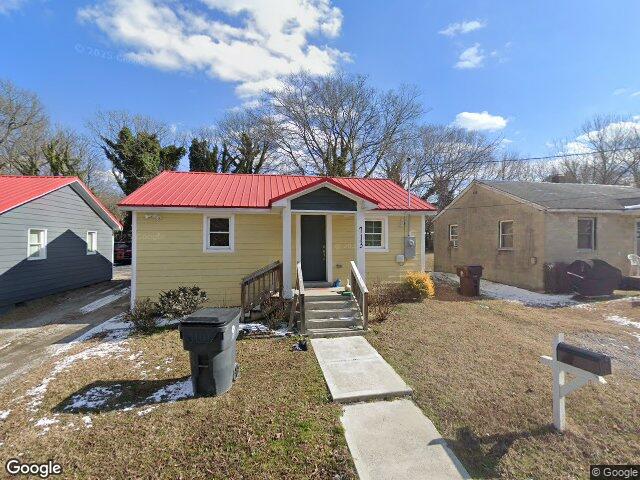 713 champion st, henderson,  NC 27536