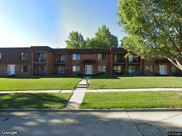 411 crimson drive ne, cedar rapids,  IA 52402