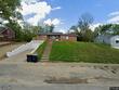 7557 olive st, kansas city,  MO 64132