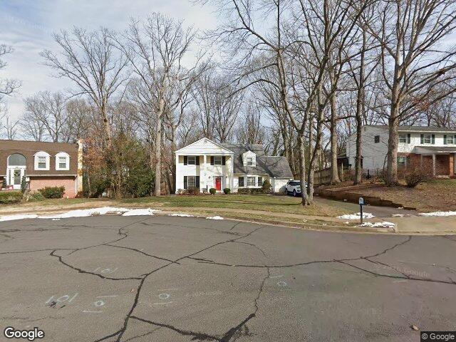8653 weir st, manassas,  VA 20110