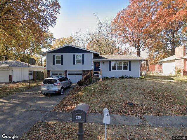 2216 n 82nd ter, kansas city,  KS 66109