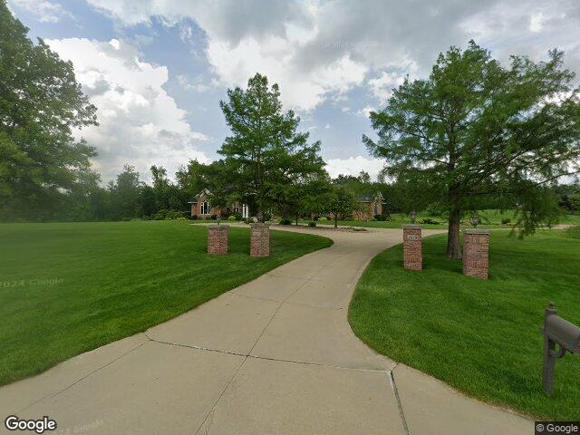 2079 blue heron dr, springville,  IA 52336