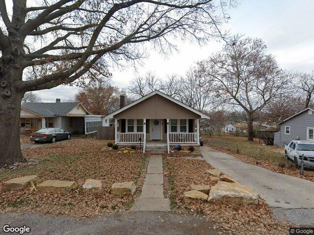 508 s hardy ave, independence,  MO 64053