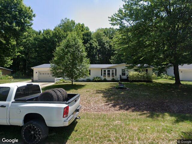 67749 s ridgewood dr, south haven,  MI 49090