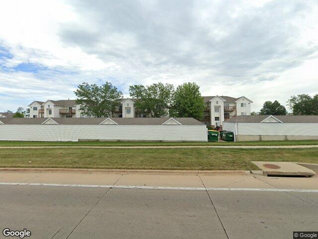 4619 1st ave sw #3, cedar rapids,  IA 52404