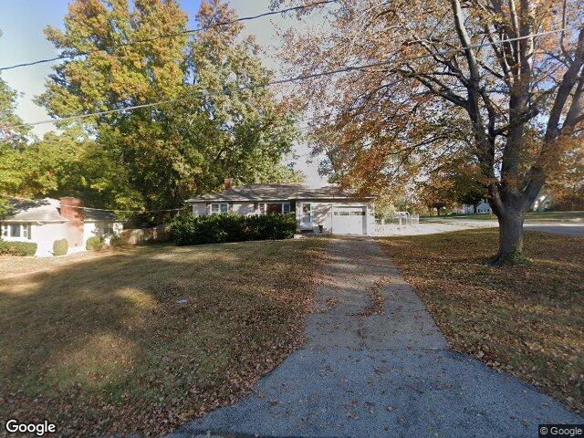 2214 ne 37th ter, kansas city,  MO 64116