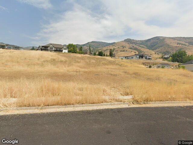2950 n mahogony valley rd e #7, north logan,  UT 84341