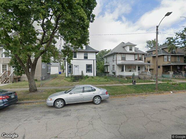 1532 a ave ne, cedar rapids,  IA 52402