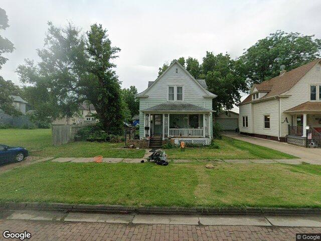 215 w jewell ave, salina,  KS 67401