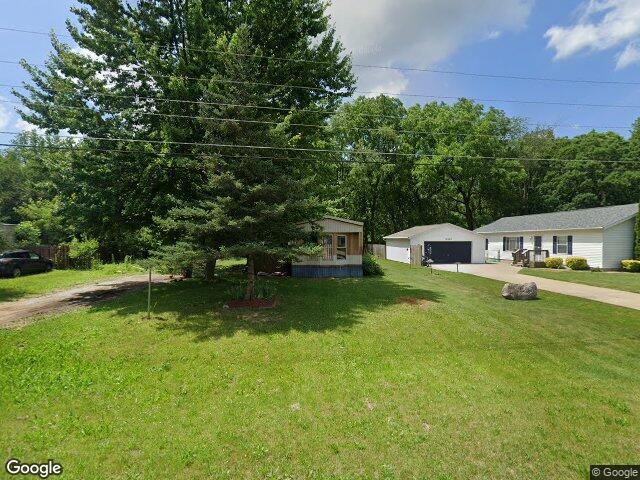 75690 marie dr, lawton,  MI 49065