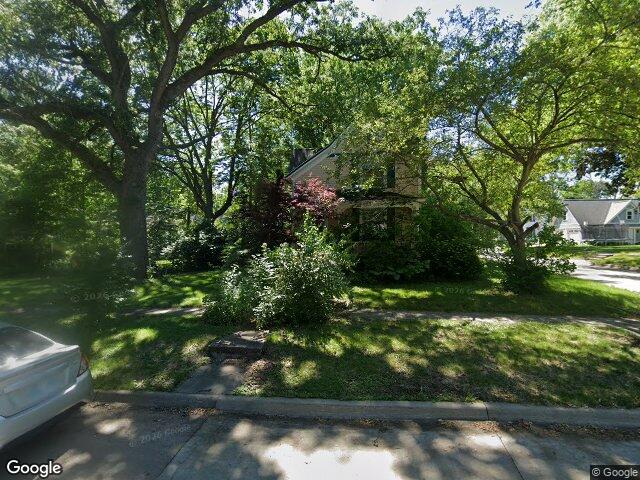 615 6th ave nw, mount vernon,  IA 52314