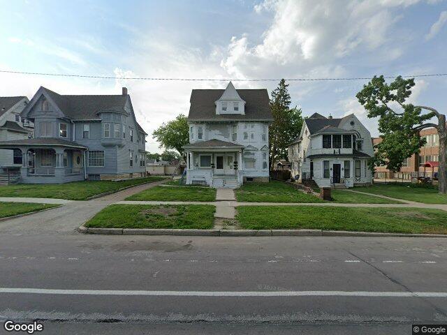 1300, 1304, 1310 3rd avenue se, cedar rapids,  IA 52403