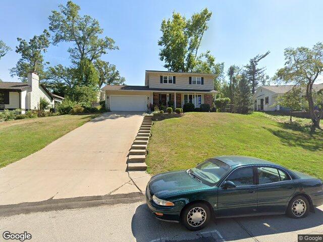 2132 lincolnshire dr se, cedar rapids,  IA 52403