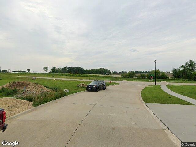 698 wild pine court, springville,  IA 52336