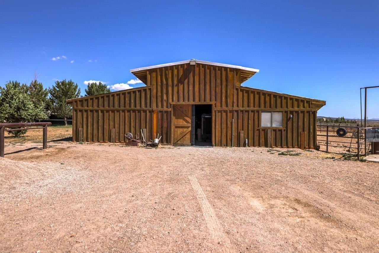 8592 w 2200 s, cedar city,  UT 84720