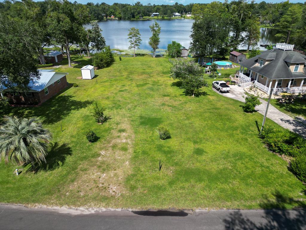 396 w lakeview dr, wewahitchka,  FL 32465