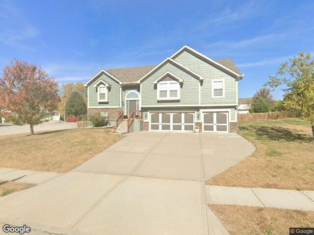 1913 white tail ln, liberty,  MO 64068