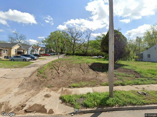 5911 walrond ave, kansas city,  MO 64130