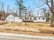 5 coolidge rd, dixfield,  ME 04224