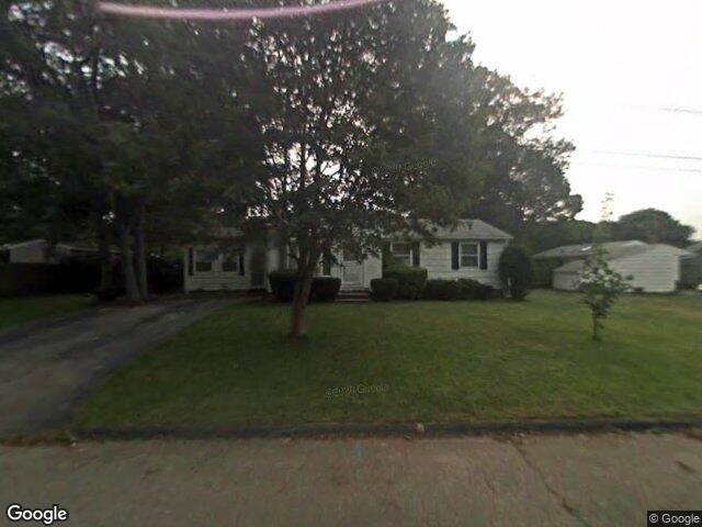 112 brookwood rd, warwick,  RI 02889