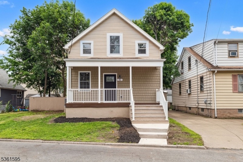 42 parkway, wallington,  NJ 07057
