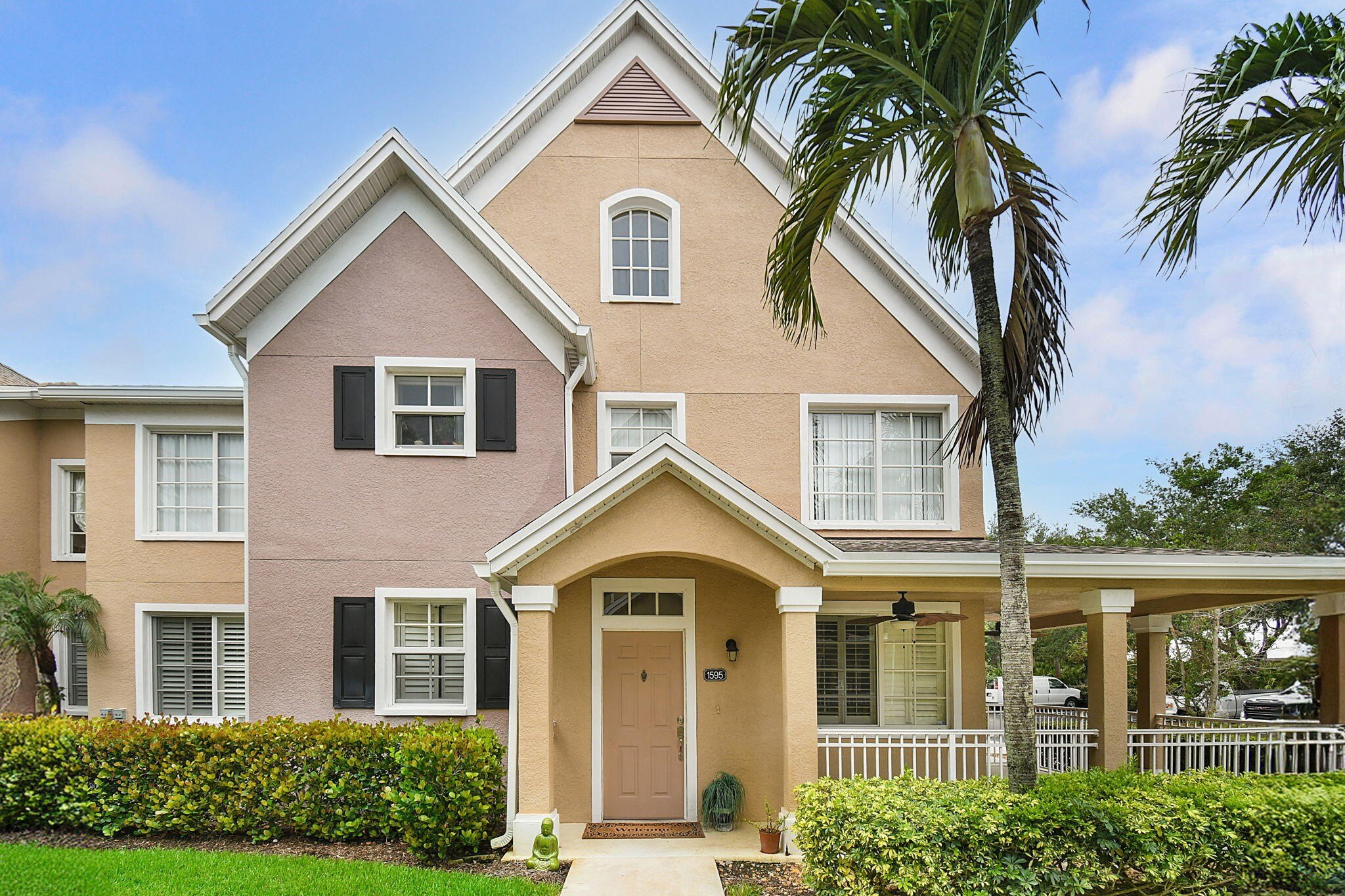 1595 se pomeroy st, stuart,  FL 34997