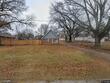 620 w stone st, independence,  MO 64050