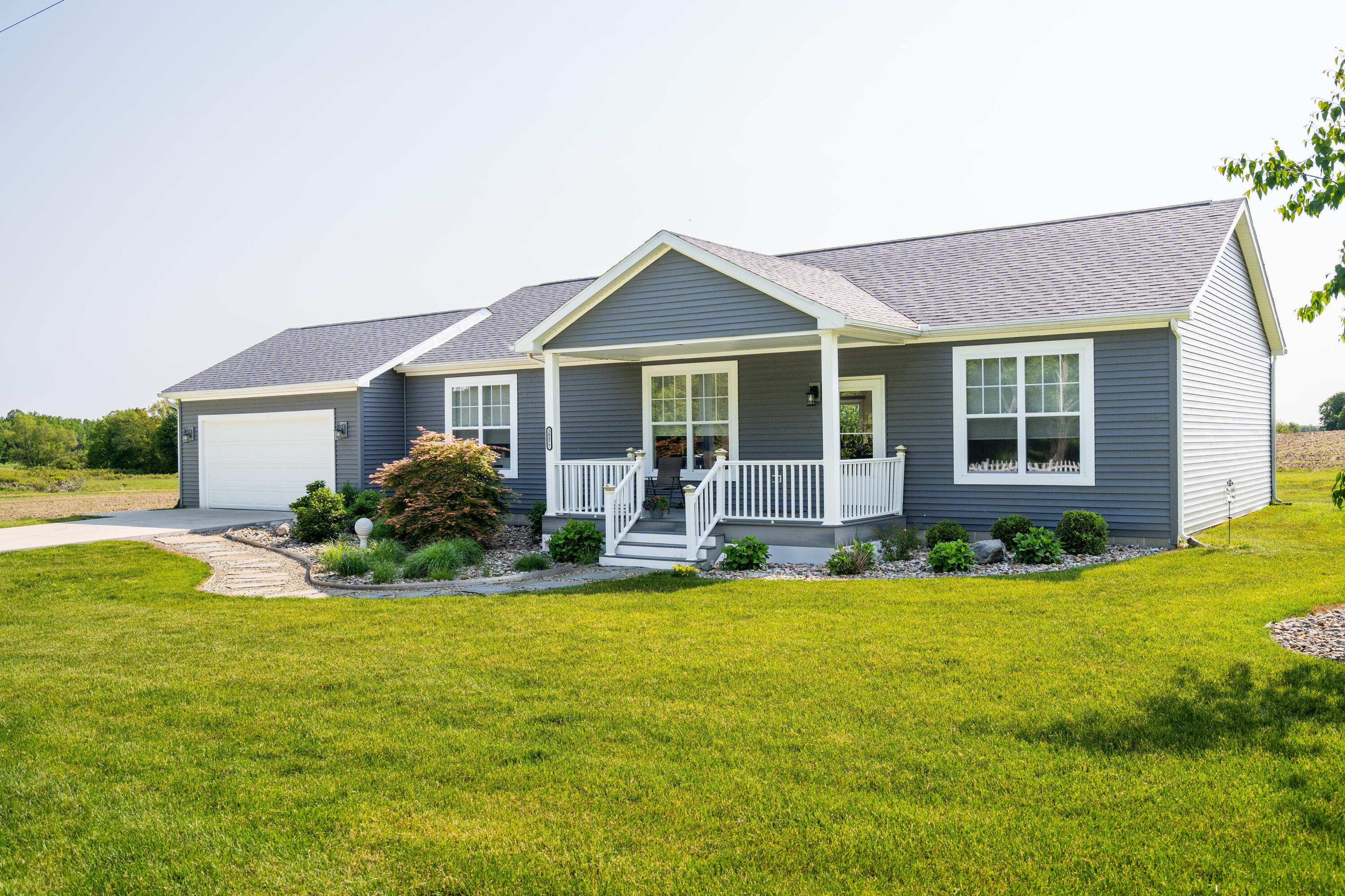 30877 county road 687, bangor,  MI 49013