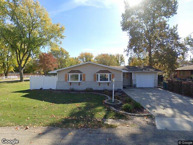 605 pine tree rd, streator,  IL 61364