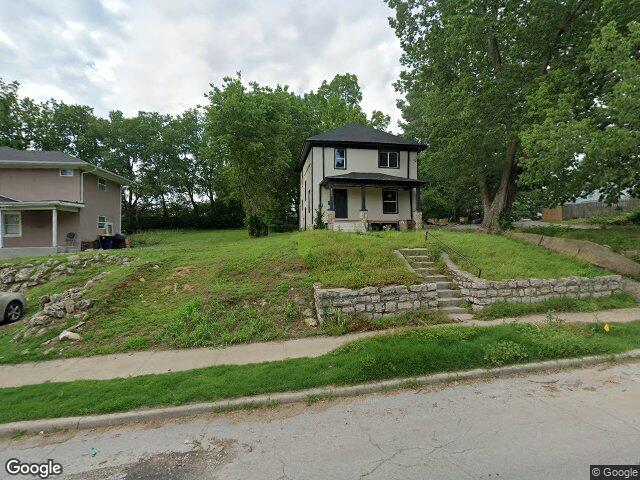 2130 e 24th st, kansas city,  MO 64127