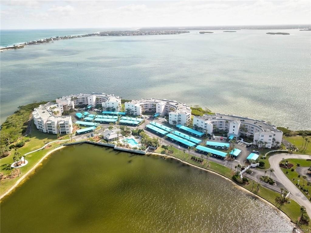 5750 ne island cove way #3203, stuart,  FL 34996
