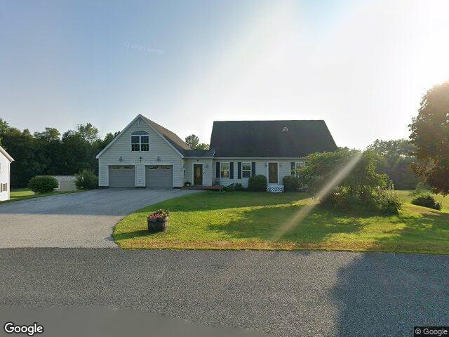 28 hutchins cir, barre,  VT 05641