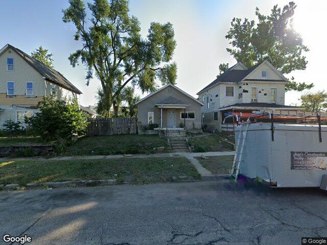 525 2nd st sw, cedar rapids,  IA 52404
