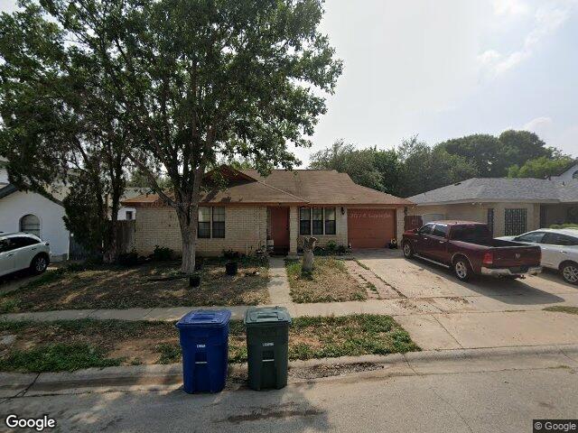 8674 northridge loop, laredo,  TX 78045